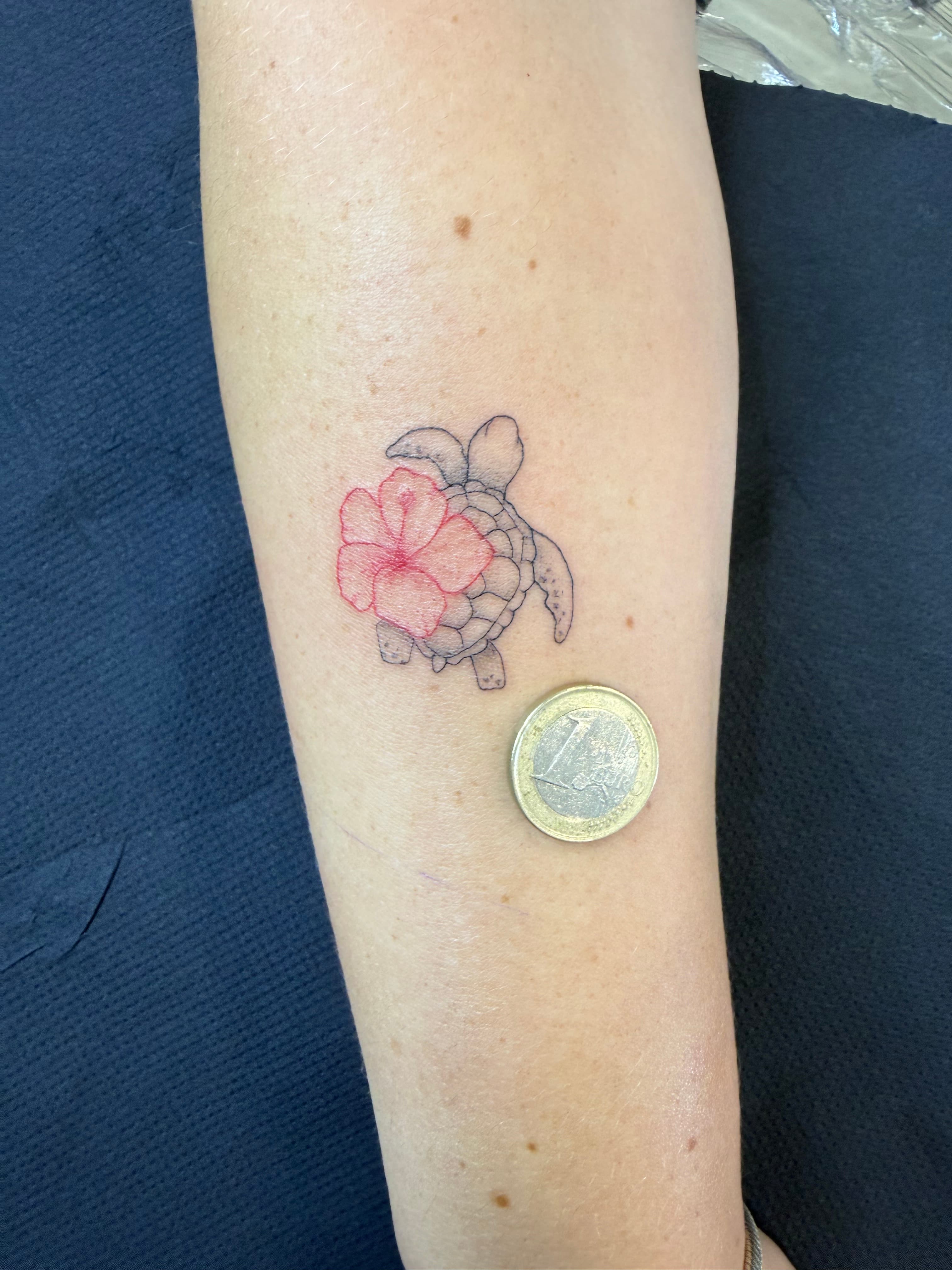 Tatouage par Borikoy, tatoueur à Saint-Denis